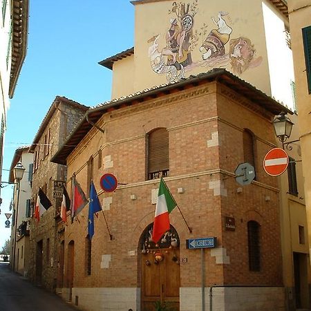Il Pozzo Della Citerna Hotel Castelnuovo Berardenga Bagian luar foto