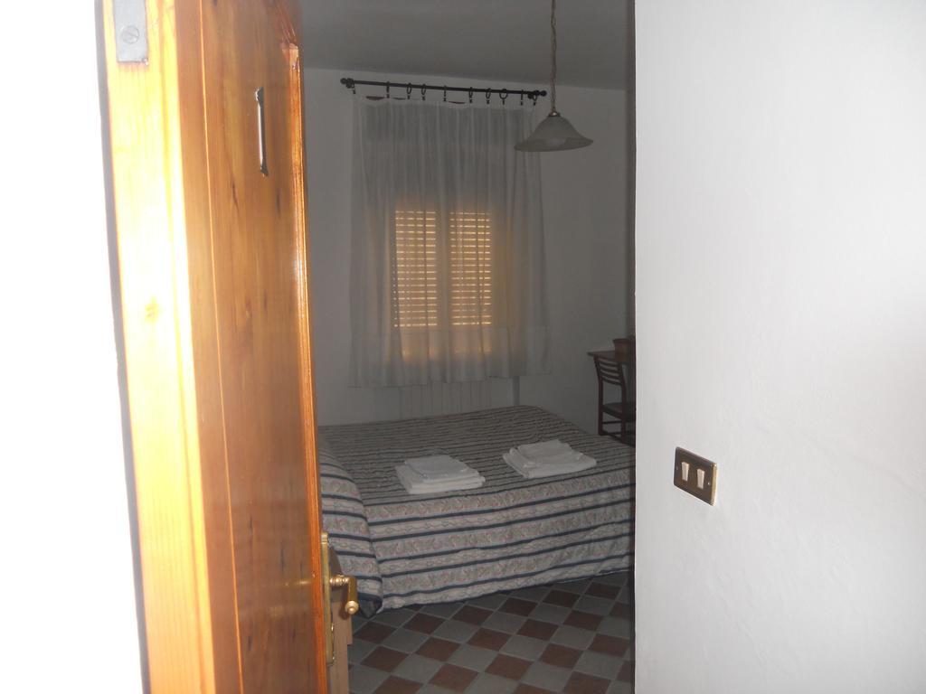 Il Pozzo Della Citerna Hotel Castelnuovo Berardenga Ruang foto